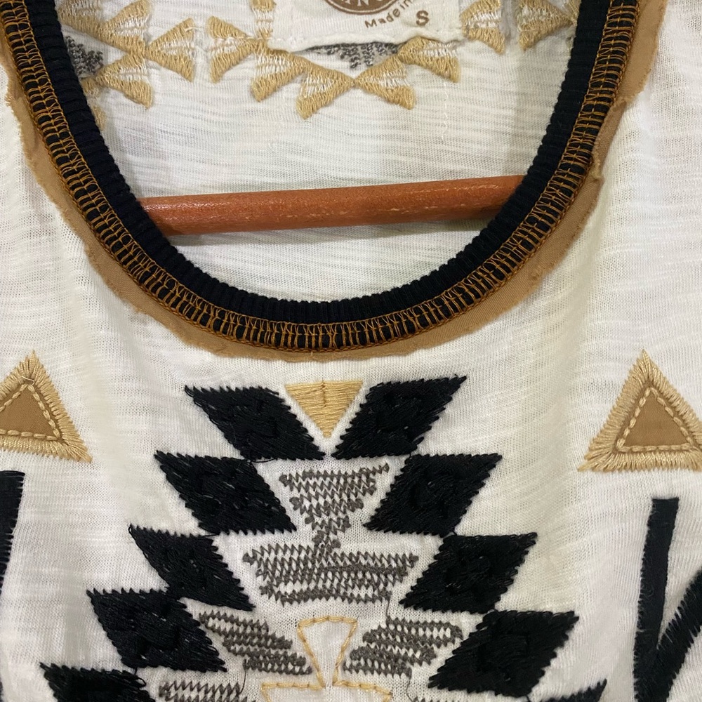 Double D Ranch White and Black Long Sleeve Top - Picture 4 of 7